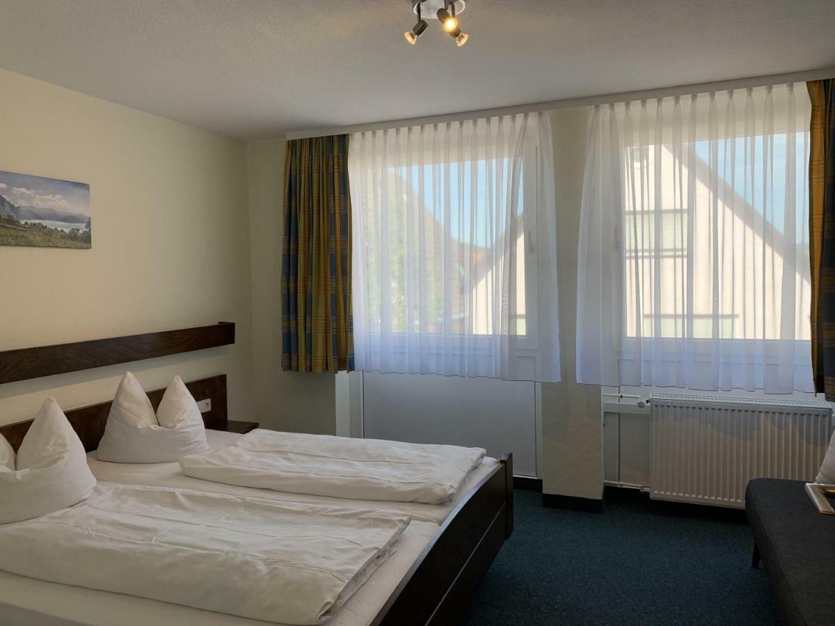 Hotel Lindenhof 모스바흐 외부 사진